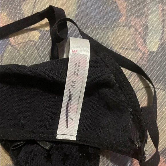 G String - Picture 2 of 4